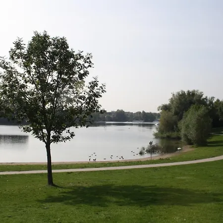 Apartman Schoenes Mit Balkon In Nahe Rheinauer 2 Og *