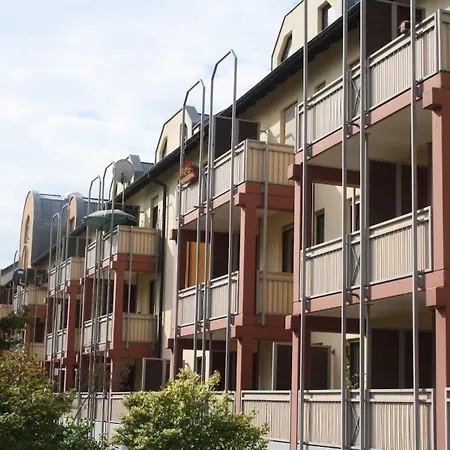 Schoenes Mit Balkon In Nahe Rheinauer 2 Og Mannheim
